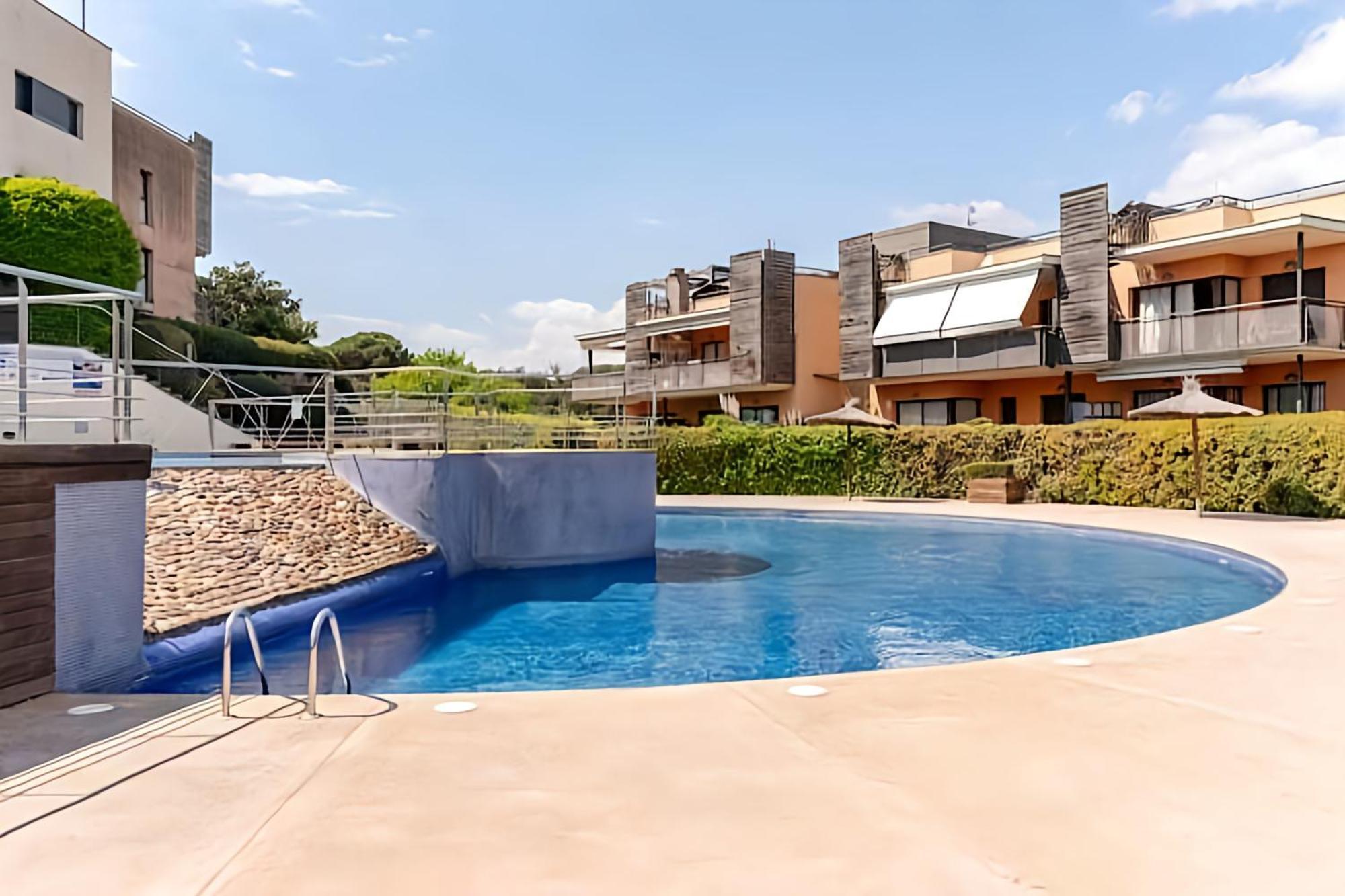 Pretty Garden Apartment Next To A Charming Beach Льорет-де-Мар Экстерьер фото